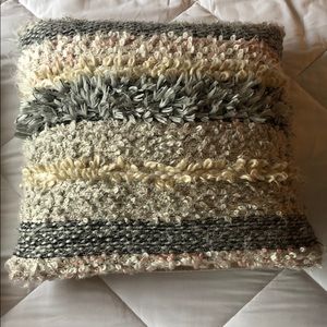 Decorative throw pillow